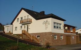Pension Kroth An Der Mosel